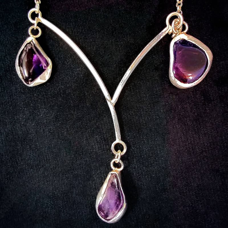 Wishbone necklace