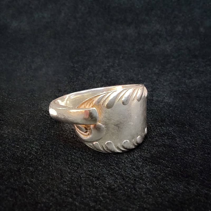 Recycled spoon ring (P) - Image 2